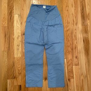 Maternity scrubs size M